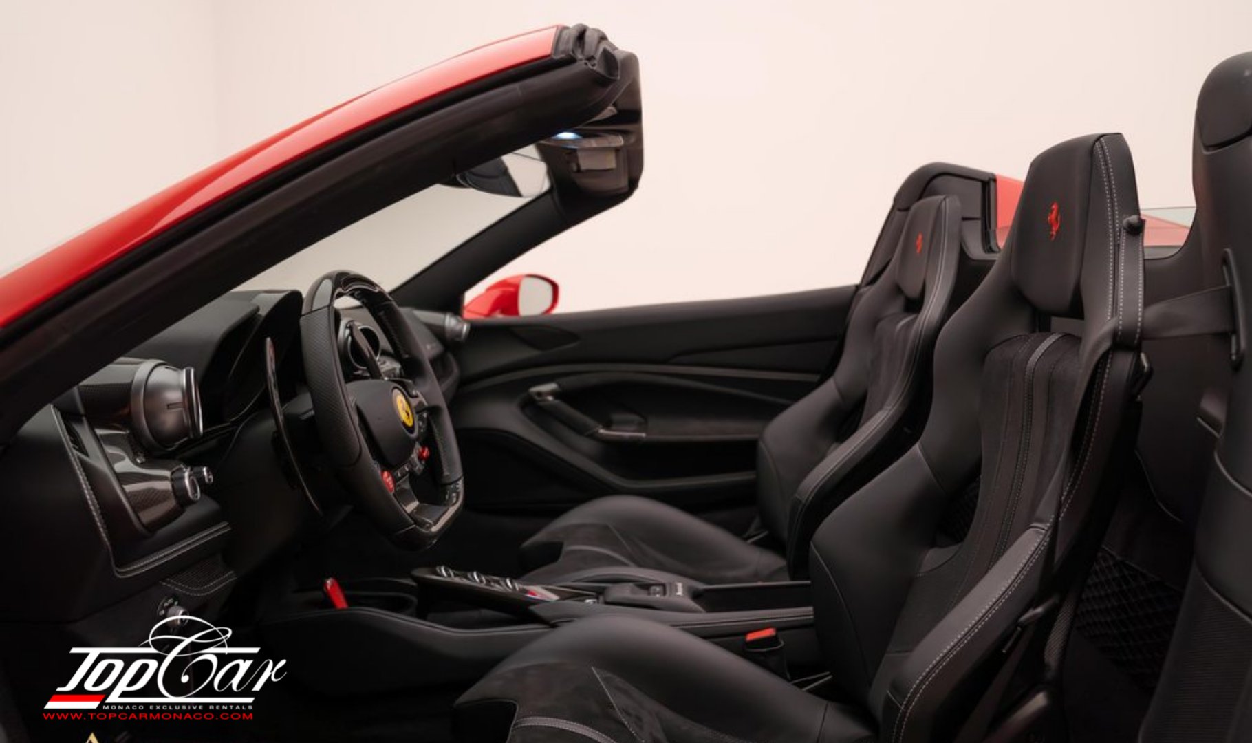 Noleggio Ferrari F8 Spider Monaco | Top Car